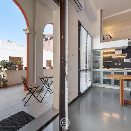 The Bright Apartamento Cagliari